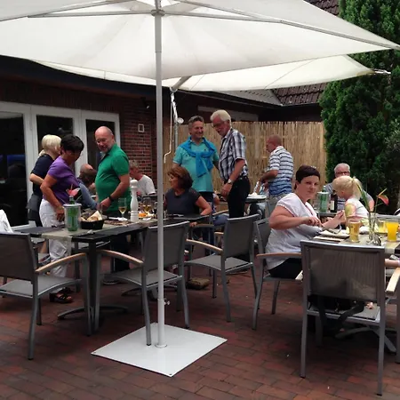 Hotel Haus Hubertus 3*