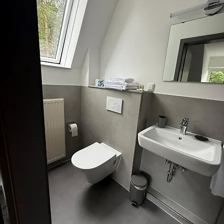 Hotell Haus Hubertus 3*