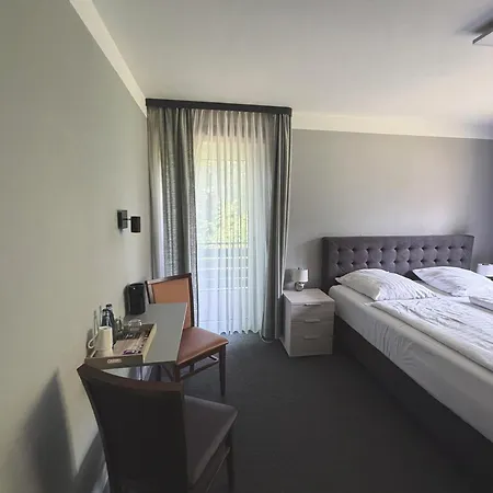 Haus Hubertus 3* Schneverdingen